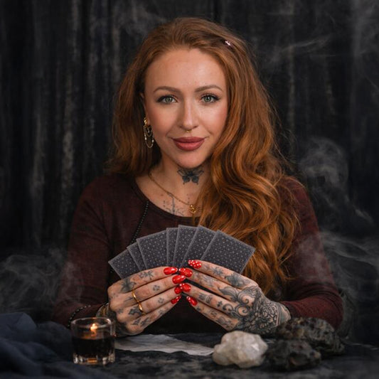 Psychic Tarot Readings